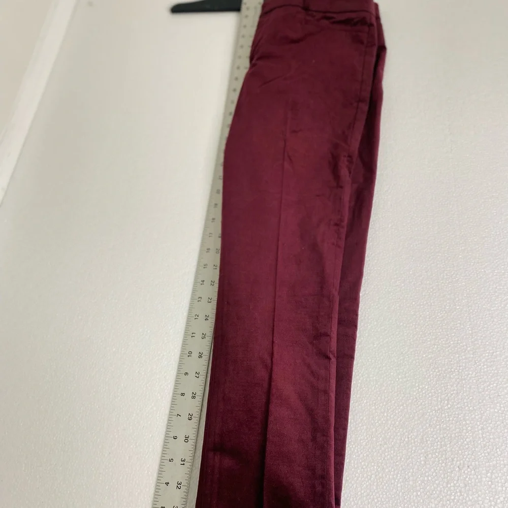 Banana Republic Sloan Burgundy Velvet Skinny Pants Sz.4 - Picture 2 of 8